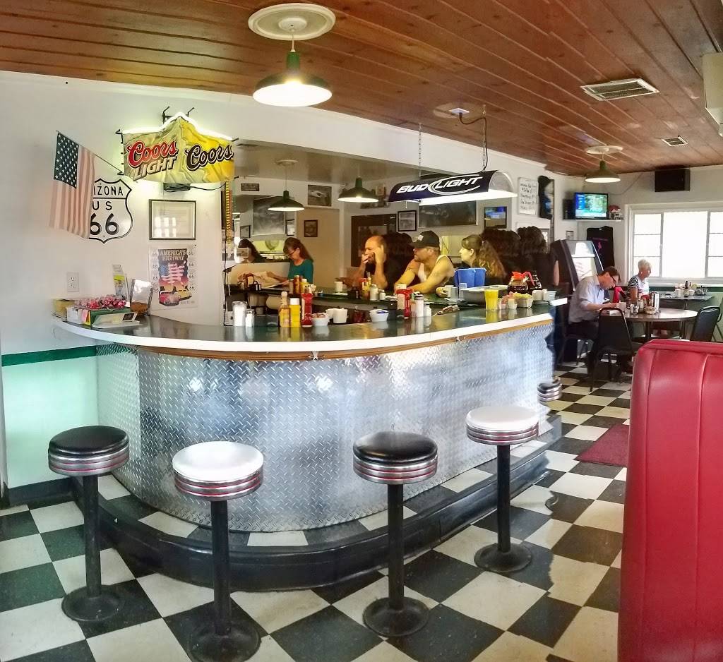 Mos Diner & Lounge | night club | 108 Manitou Ave, Manitou Springs, CO 80829, USA | 7196855286 OR +1 719-685-5286