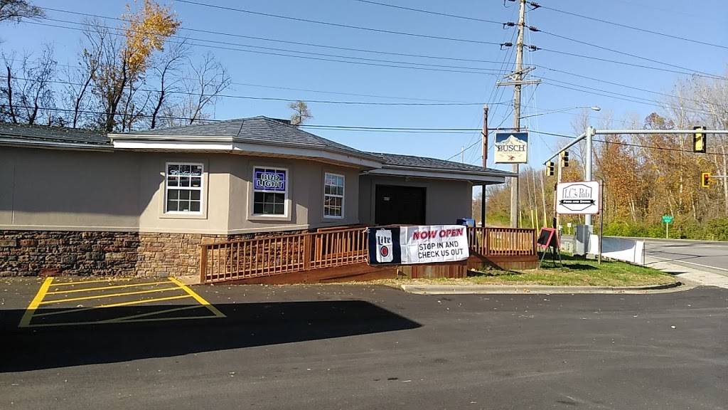 L.C.s Pub | restaurant | 605 N Main St, Caseyville, IL 62232, USA | 6188559007 OR +1 618-855-9007