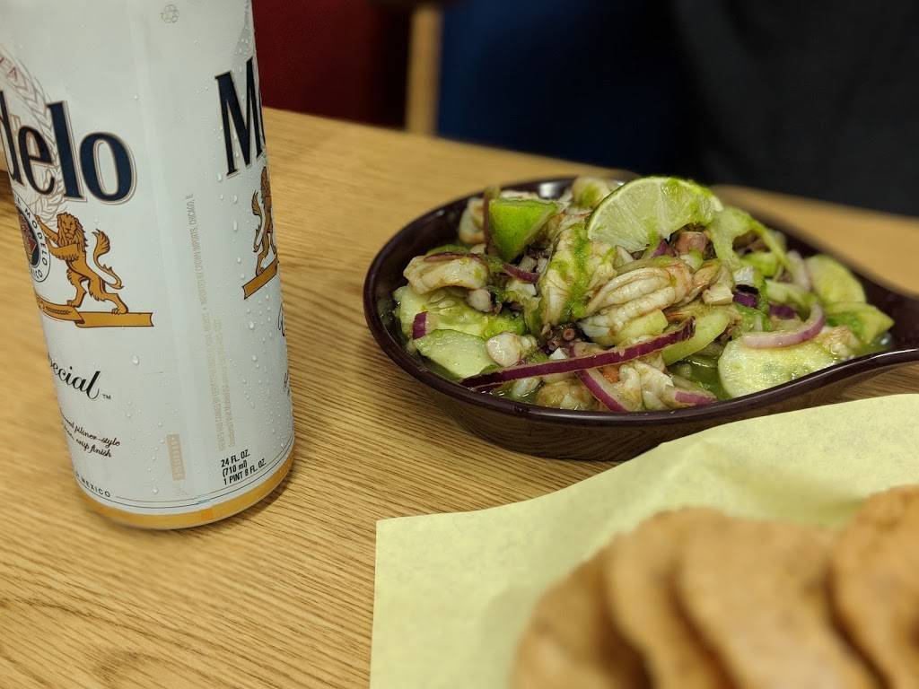 Tacos Y Mariscos El Pariente | restaurant | Philadelphia St, Pomona, CA 91766, USA | 9095907333 OR +1 909-590-7333