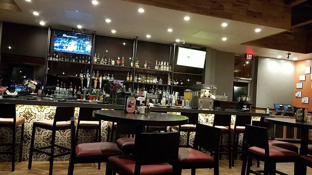 Cristinas | restaurant | 3432 E Hebron Pkwy, Carrollton, TX 75010, USA | 9723808844 OR +1 972-380-8844