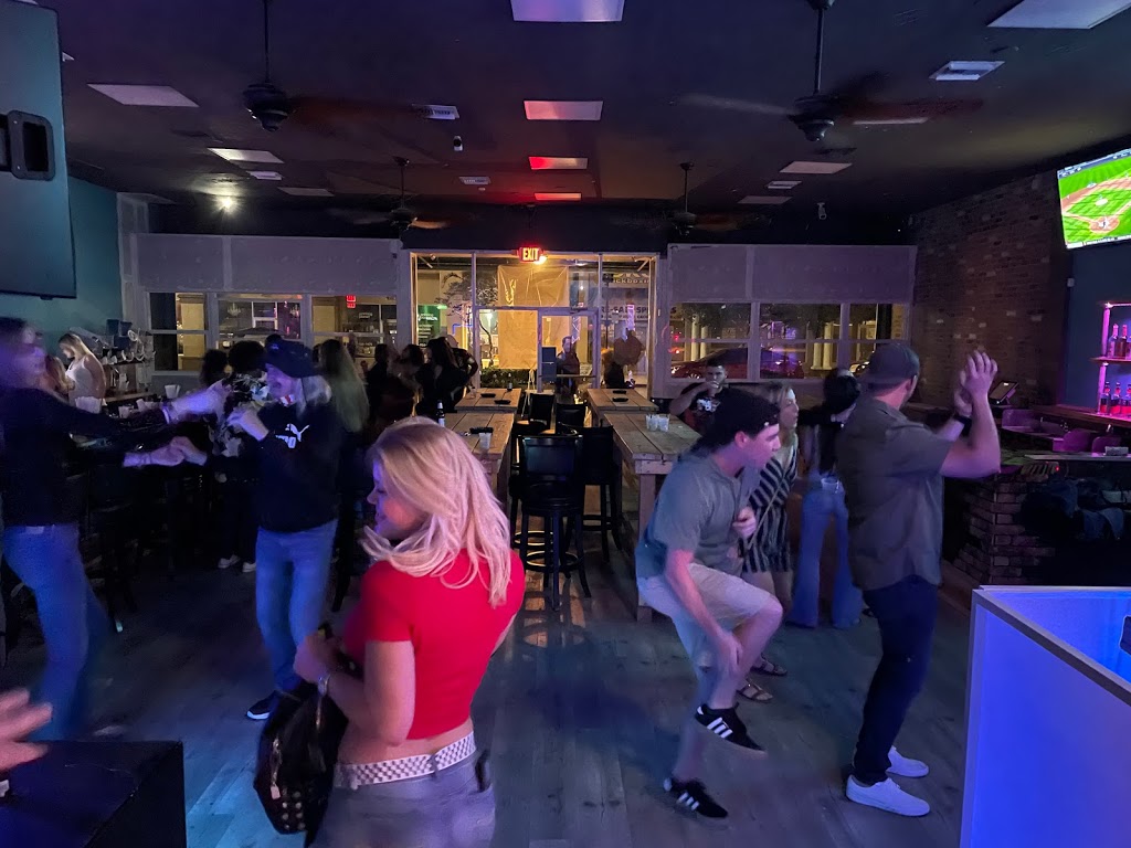 T.N.T On Harrison | restaurant | 2005 Harrison St, Hollywood, FL 33020, USA | 9542511499 OR +1 954-251-1499