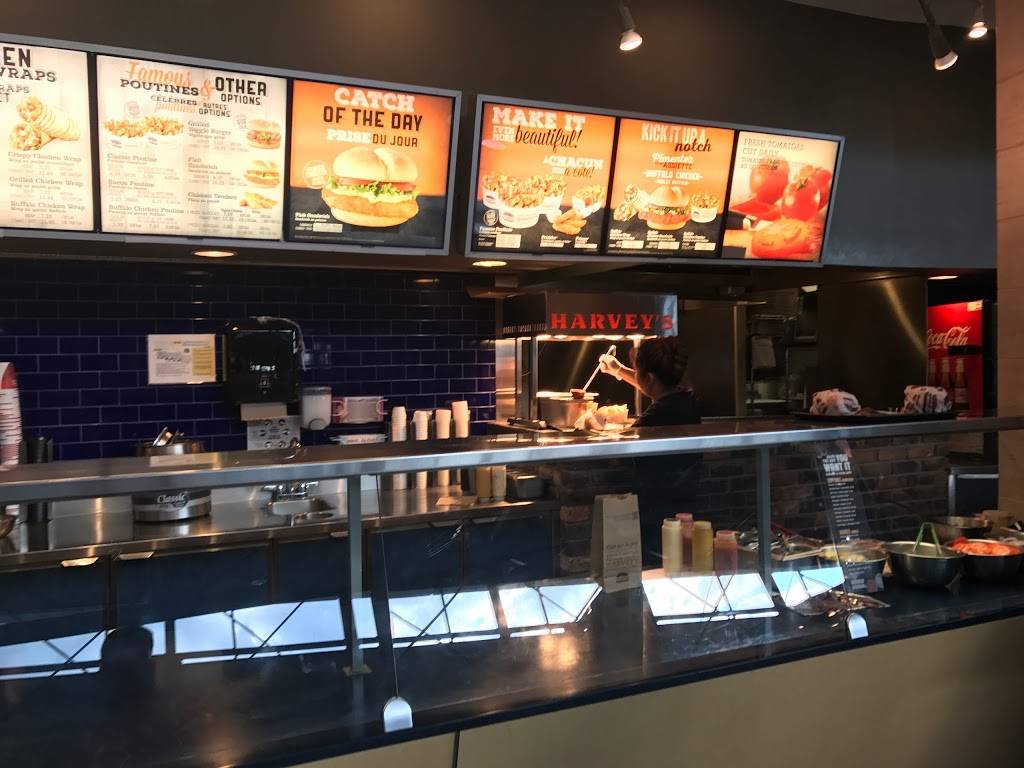 Harveys | restaurant | 1000 Airport Parkway Private, Ottawa, ON K1V 9B4, Canada | 6132482174 OR +1 613-248-2174