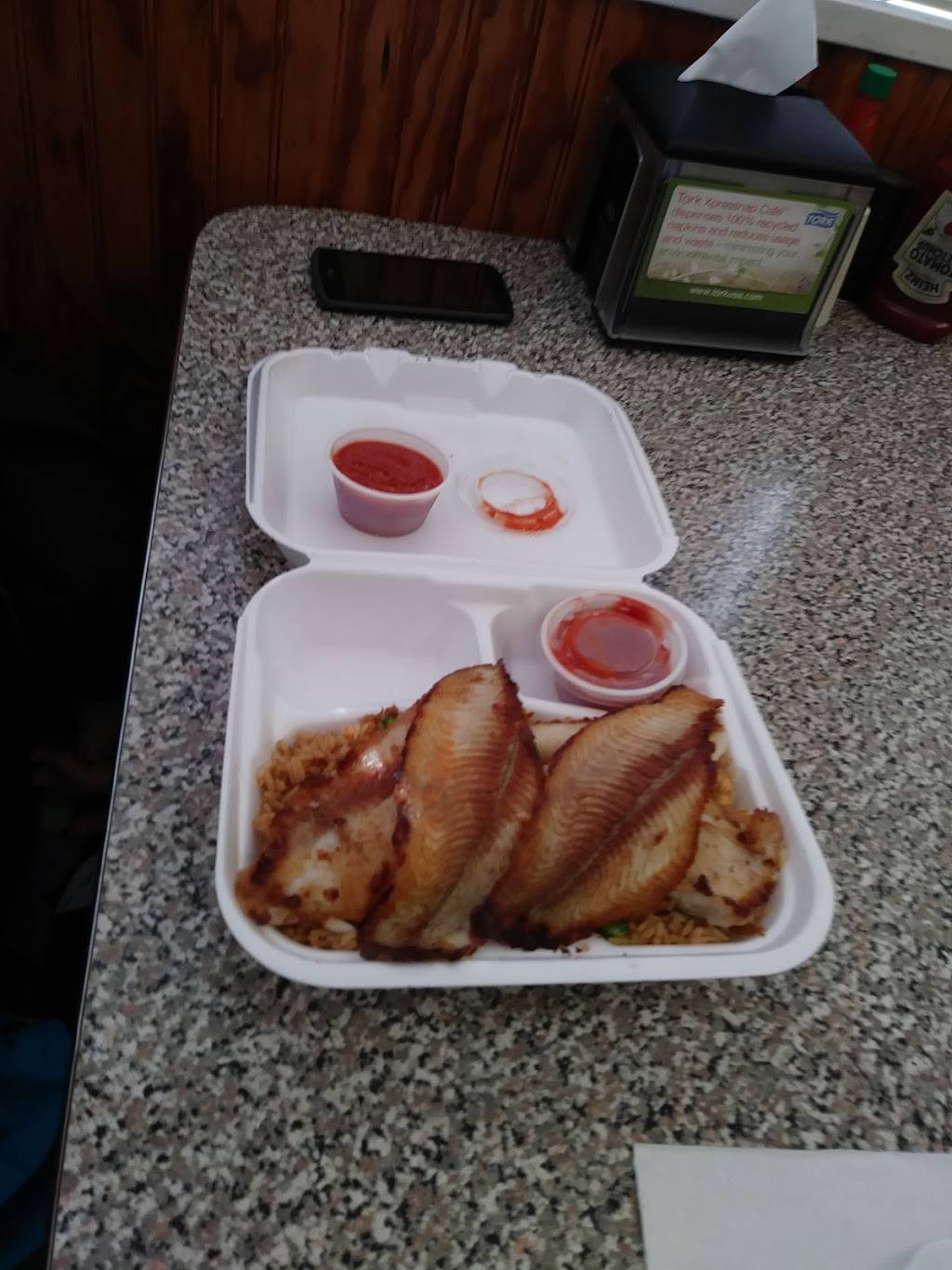 Nanas Seafood | restaurant | 7420 MS-613, Moss Point, MS 39563, USA | 2284752778 OR +1 228-475-2778