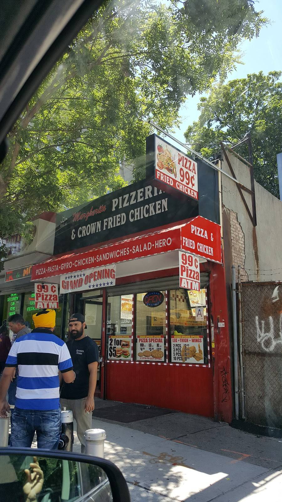 Margherita Pizzaria & Crown Fried Chicken | restaurant | 642 Nostrand Ave, Brooklyn, NY 11216, USA | 7184677044 OR +1 718-467-7044