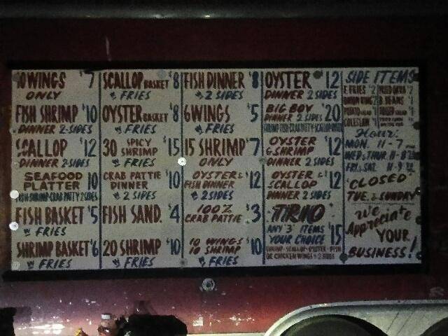 Cherry Red Food Truck...Seafood | restaurant | Lem Turner Rd, Jacksonville, FL 32208, USA | 9045257456 OR +1 904-525-7456