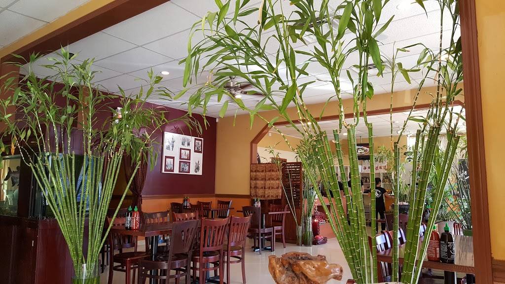 Simply Khmer Restaurant | restaurant | Lincoln St #4, Lowell, MA 01851, USA | 9784546700 OR +1 978-454-6700