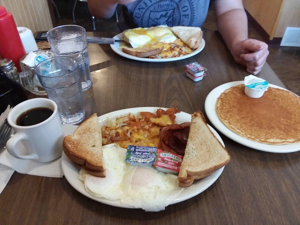 Katinas Kitchen | restaurant | 205 W Main St, Dickeyville, WI 53808, USA | 6085689965 OR +1 608-568-9965