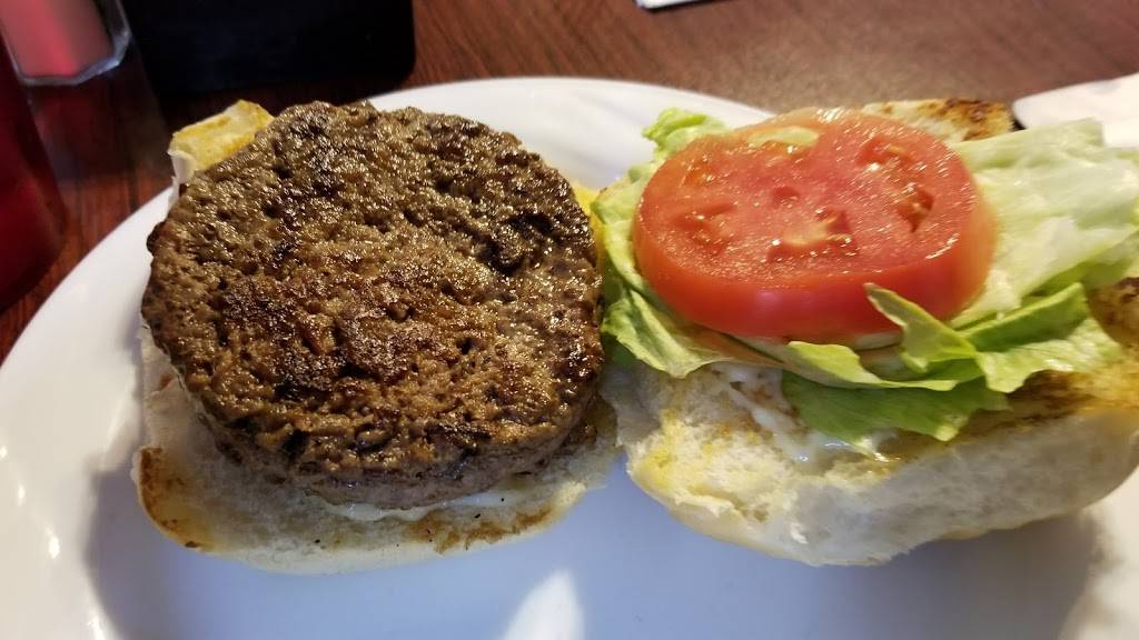 R & M Restaurant | restaurant | 101 W Market St, Corning, NY 14830, USA | 6079369679 OR +1 607-936-9679