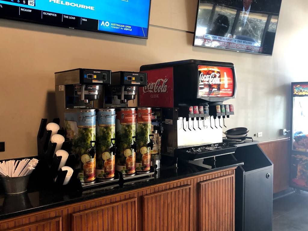 Triple Nickel Grill | restaurant | 813 Florida St # C, Mandeville, LA 70448, USA | 9856269989 OR +1 985-626-9989