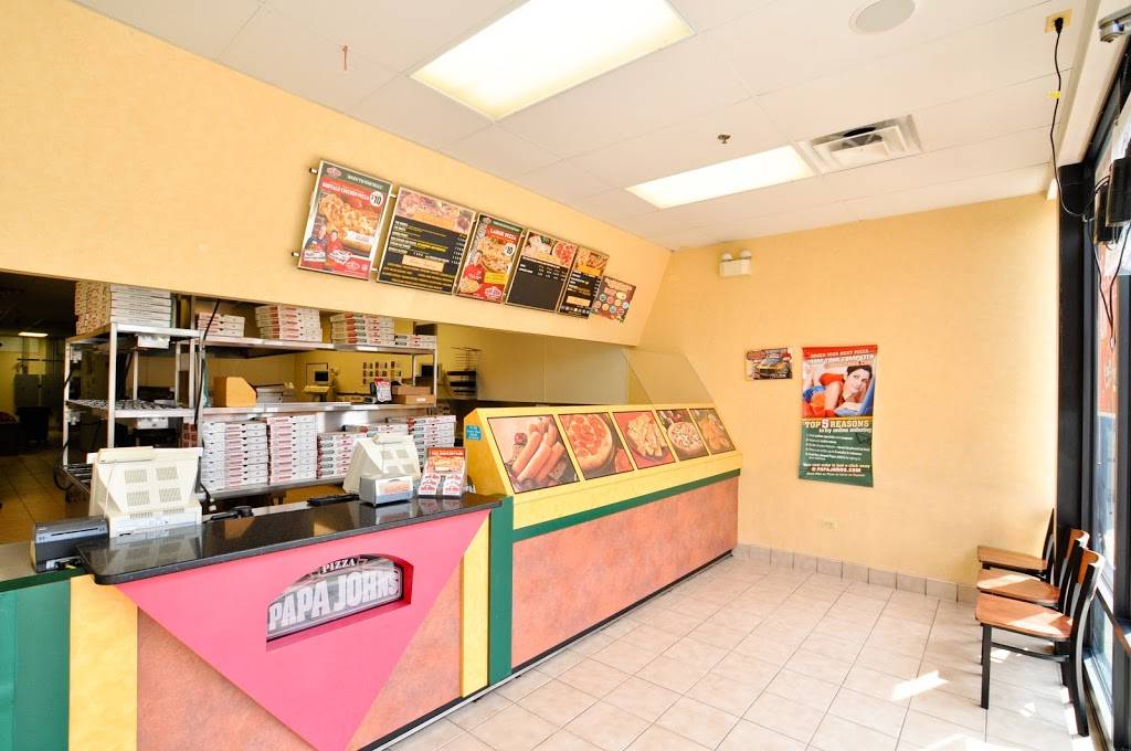 Papa Johns Pizza | restaurant | 2620 N Narragansett Ave, Chicago, IL 60639, USA | 7736227272 OR +1 773-622-7272