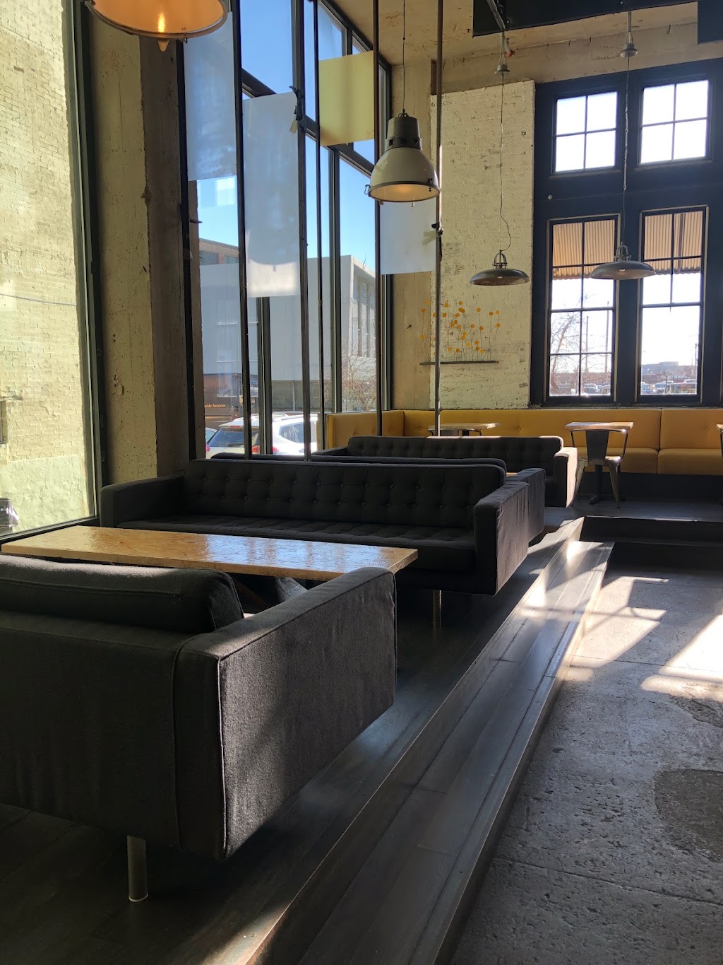 Latté Lounge + HG Eatery | restaurant | 2617 Washington Ave Suite A, St. Louis, MO 63103, USA | 3148333087 OR +1 314-833-3087