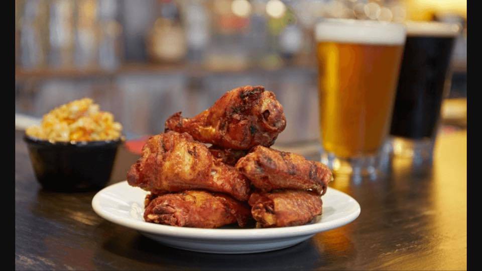 Diavola | restaurant | 1134 E 54th St, Indianapolis, IN 46220, USA | 3178205100 OR +1 317-820-5100