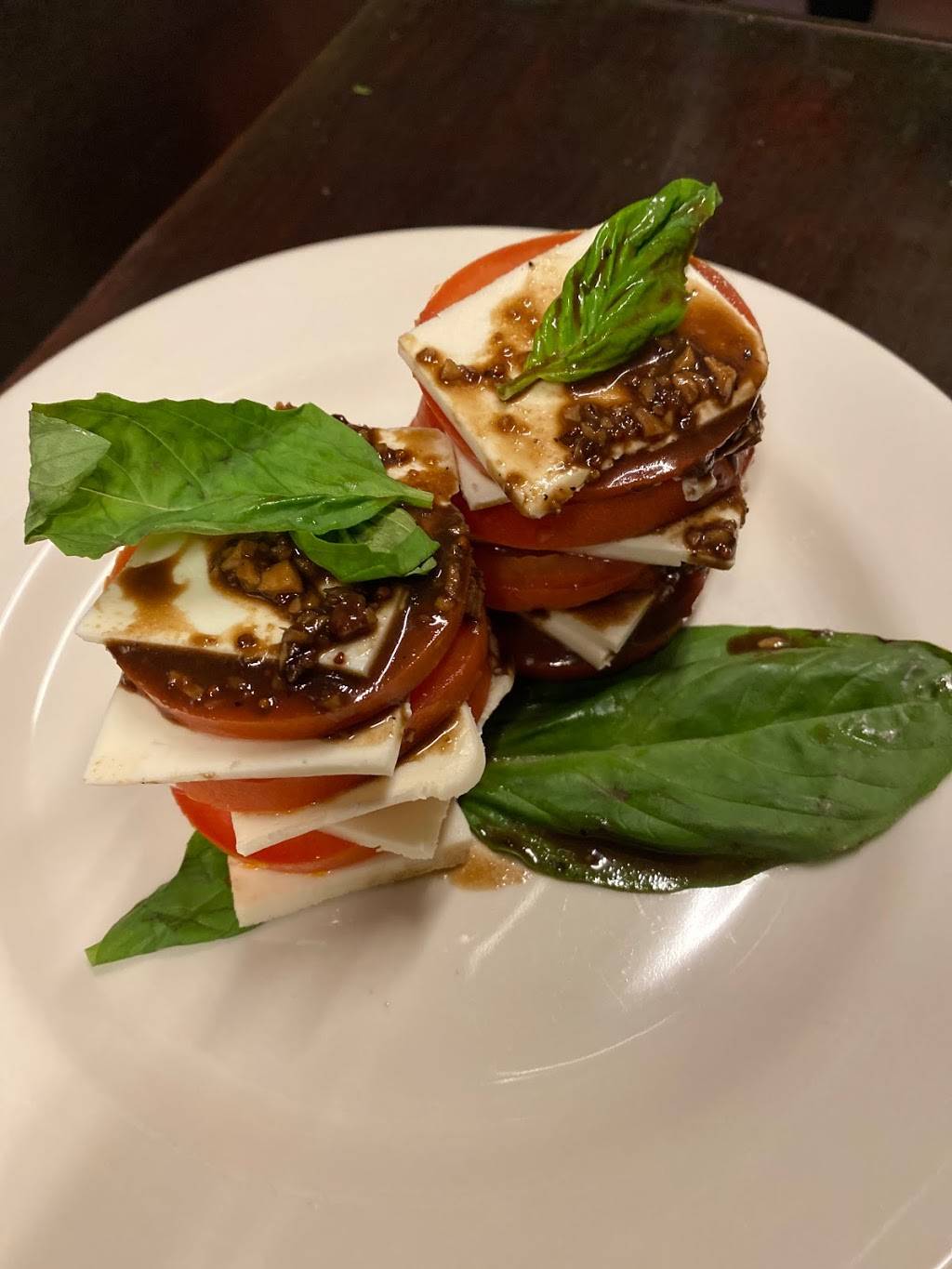 Due Amici Pizzeria | restaurant | 2124 Edgewater Dr, Orlando, FL 32804, USA | 4077307747 OR +1 407-730-7747