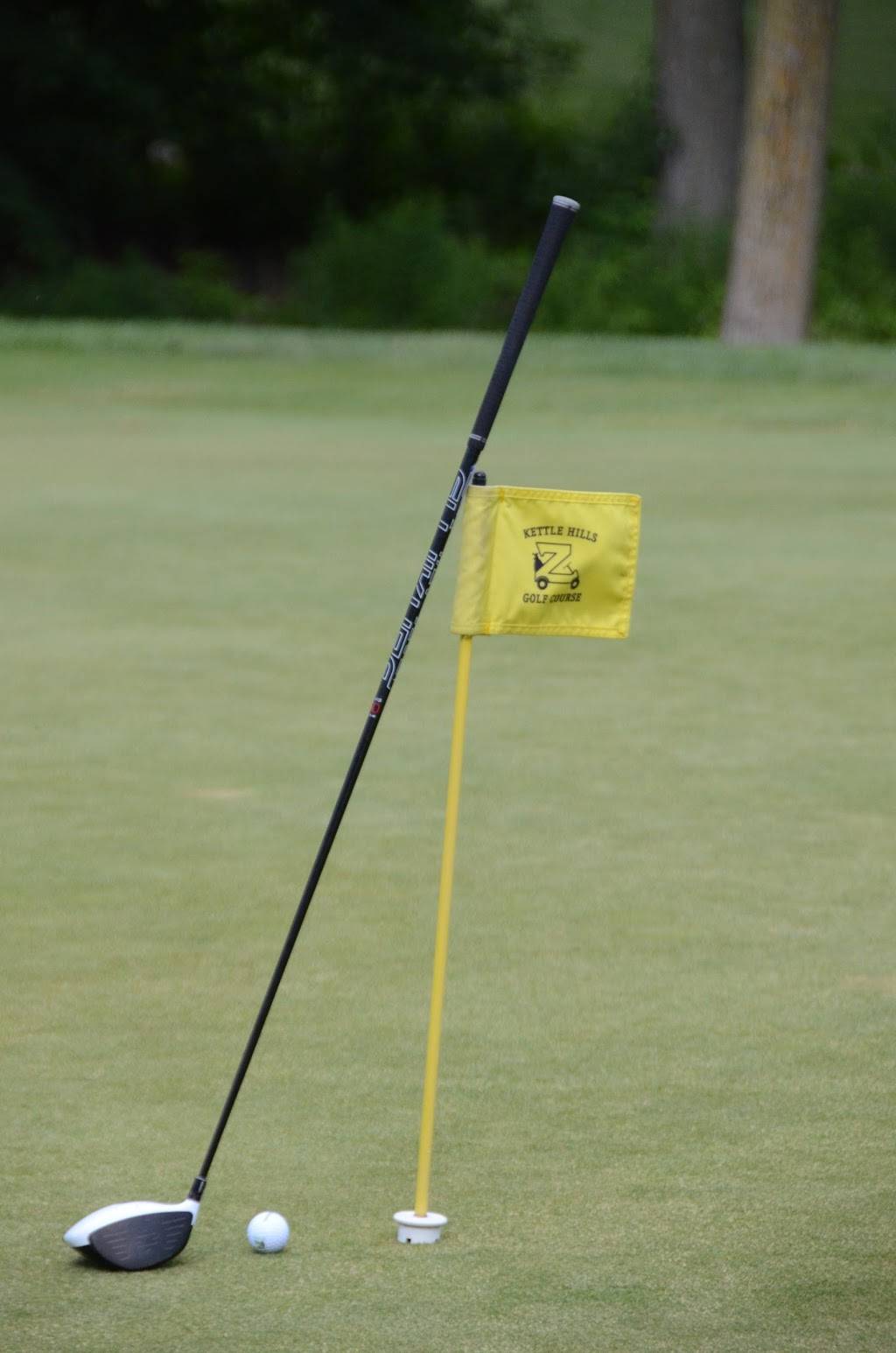 Kettle Hills Golf Course | restaurant | 3375 WI-167, Richfield, WI 53076, USA | 2626280200 OR +1 262-628-0200