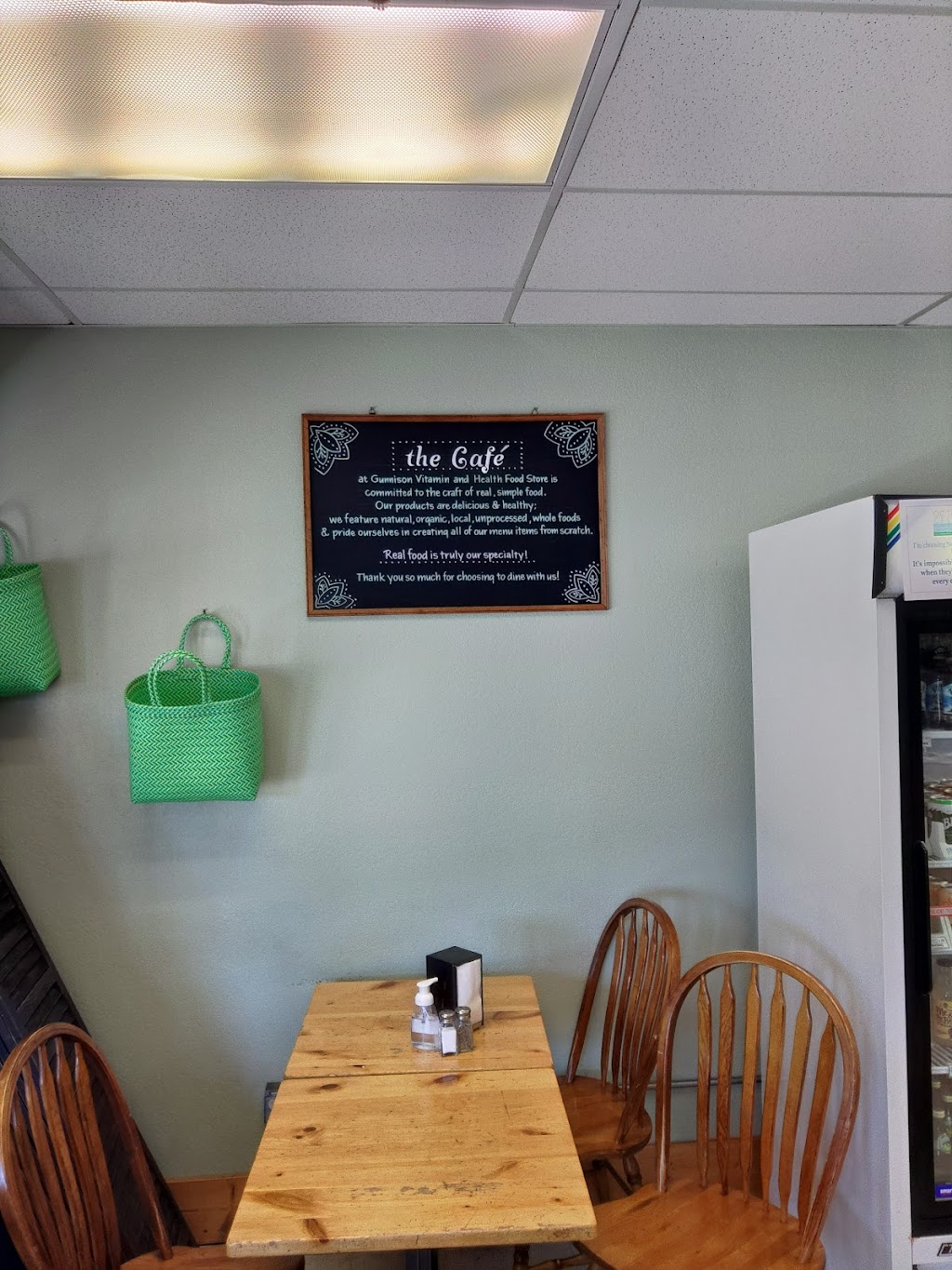 Patcharees Kitchen | restaurant | 804 N Main St, Gunnison, CO 81230, USA | 9707651291 OR +1 970-765-1291