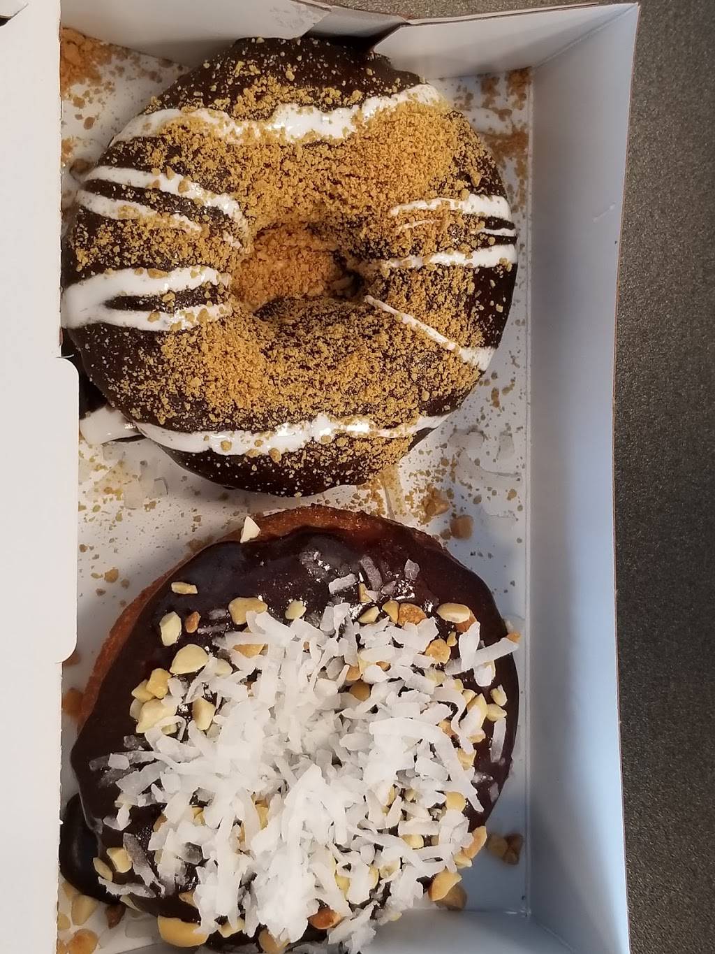 Duck Donuts - Coconut Point | bakery | 23050 Via Villagio #115, Estero, FL 33928, USA | 2394953825 OR +1 239-495-3825