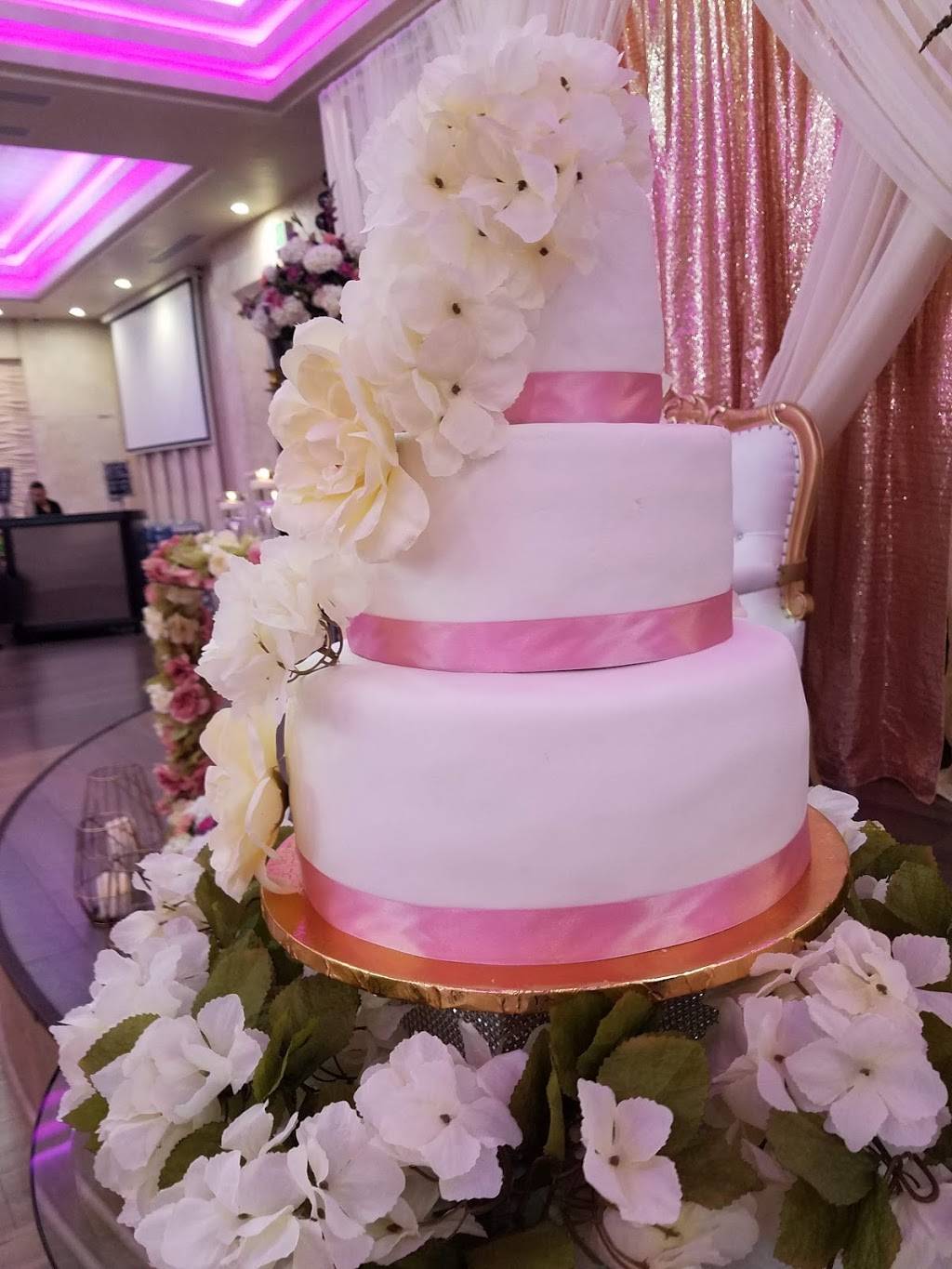 DAS Platinum Palace | restaurant | 11076 Coloma Rd, Rancho Cordova, CA 95670, USA | 9166719999 OR +1 916-671-9999