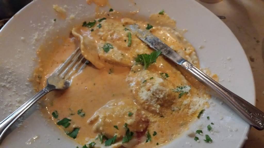 Marios Ristorante | restaurant | 14995 Gulf Blvd, Madeira Beach, FL 33708, USA | 7273974971 OR +1 727-397-4971