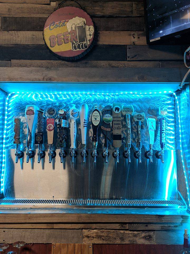 The Bucket | restaurant | 4030 Washington St W, Charleston, WV 25313, USA | 3047464417 OR +1 304-746-4417