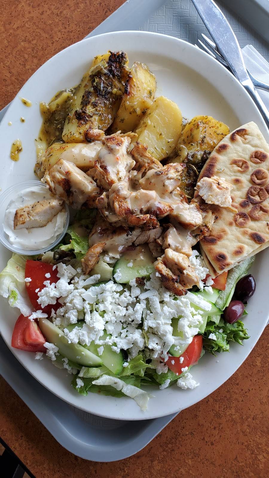 Plaka Restaurant | restaurant | 2601 Matheson Blvd E, Mississauga, ON L4W 5A8, Canada | 9056259437 OR +1 905-625-9437