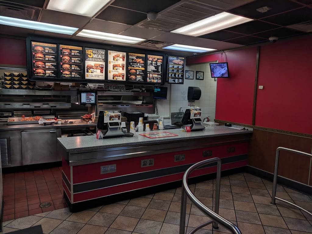 Hardees | restaurant | 968 NC-210, Sneads Ferry, NC 28460, USA | 9103272535 OR +1 910-327-2535