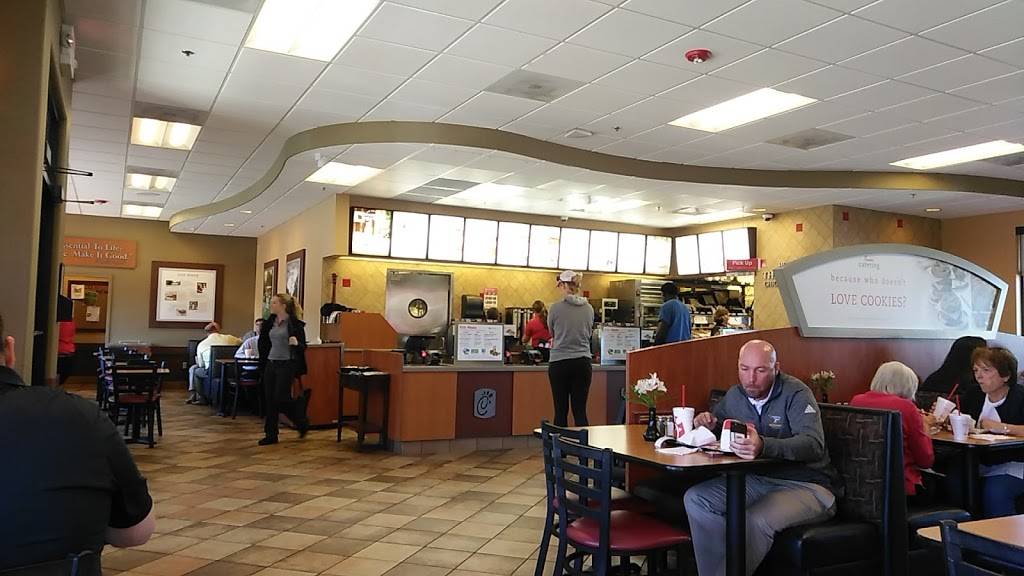 Chick-fil-A | restaurant | 1574 Lafayette Pkwy, LaGrange, GA 30241, USA | 7068458484 OR +1 706-845-8484