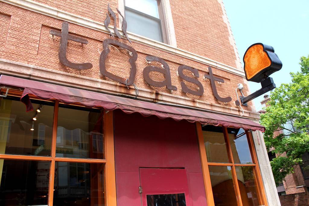 Toast | restaurant | 746 W Webster Ave, Chicago, IL 60614, USA | 7739355600 OR +1 773-935-5600