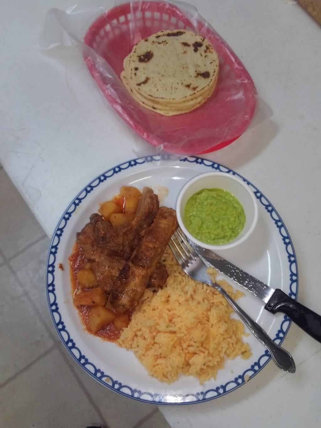 Gilgal Restaurant | restaurant | 306 FM 2025, Cleveland, TX 77327, USA | 9369334552 OR +1 936-933-4552