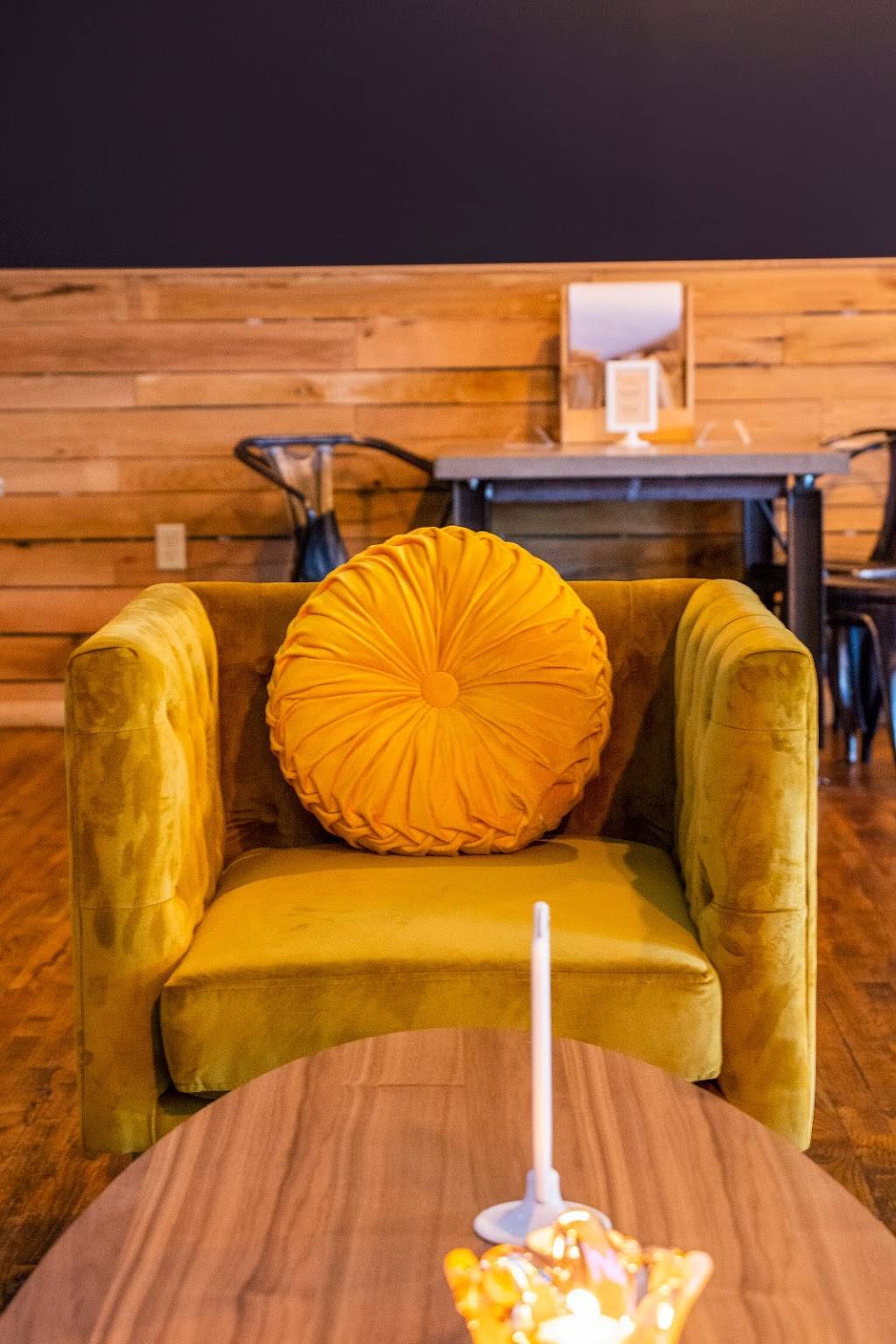 Golden Sparrow | restaurant | 20 W Benson St, Cincinnati, OH 45215, USA | 5139750440 OR +1 513-975-0440