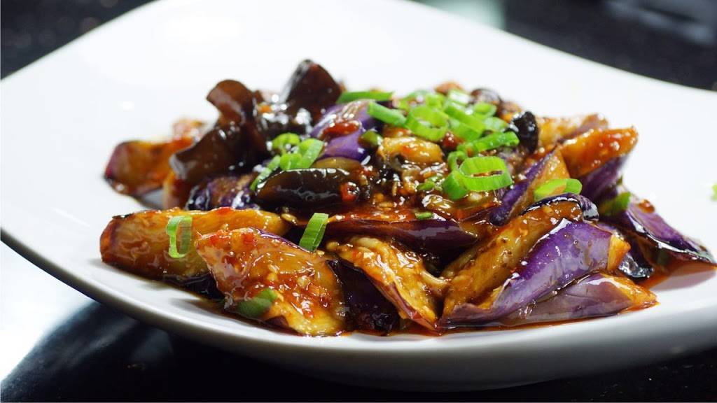 Chef Tan | restaurant | 108 E Main St, Newark, DE 19711, USA | 3023660900 OR +1 302-366-0900