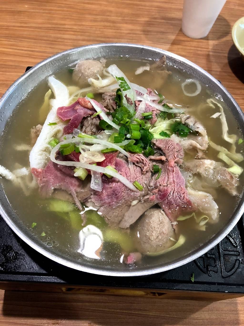 Banh Mi Che Cali BMC Pho | restaurant | 745 E Garvey Ave, Monterey Park, CA 91755, USA | 6262805528 OR +1 626-280-5528