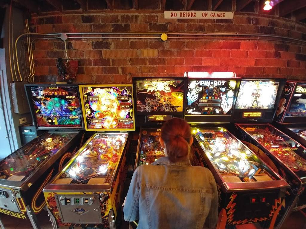 The Silver Ballroom | restaurant | 3063 Biddle Ave, Wyandotte, MI 48192, USA | 7343097160 OR +1 734-309-7160