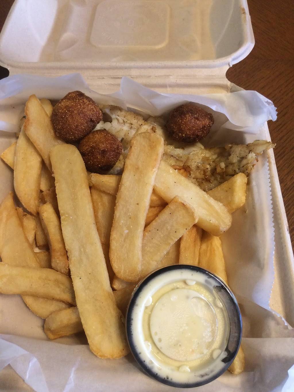 Hull and Highwater | restaurant | 324 E Main St, New Albany, IN 47150, USA | 8125902249 OR +1 812-590-2249