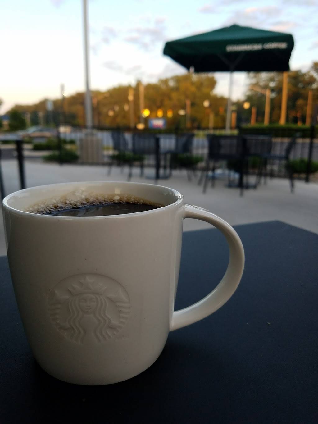 Starbucks | cafe | 6801 W Jefferson Blvd, Fort Wayne, IN 46804, USA | 2602409172 OR +1 260-240-9172