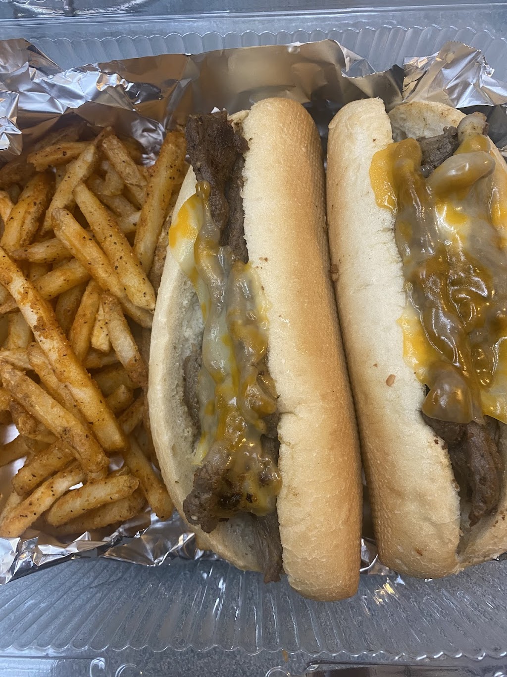 Tastys to Go | restaurant | 1511 W 6th St, Racine, WI 53404, USA | 6623229783 OR +1 662-322-9783