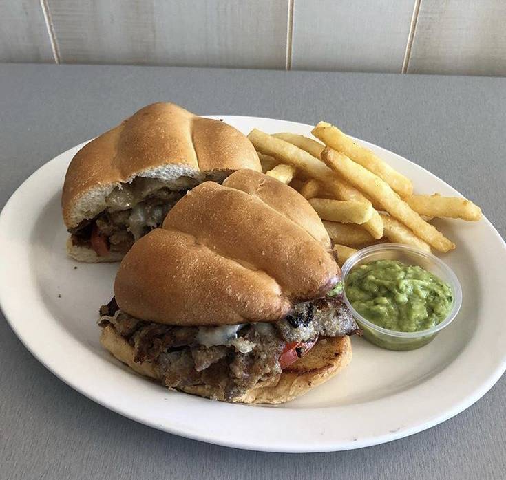 Chifrijos Latin Restaurant | restaurant | 2925 Vineland Rd, Kissimmee, FL 34746, USA | 4078336965 OR +1 407-833-6965