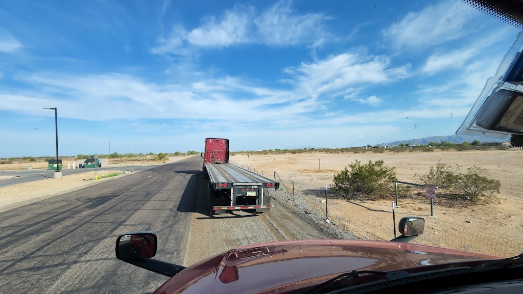 Shell | restaurant | 31120 W Grand Ave N, US-60, Wittmann, AZ 85361, USA | 6233882900 OR +1 623-388-2900