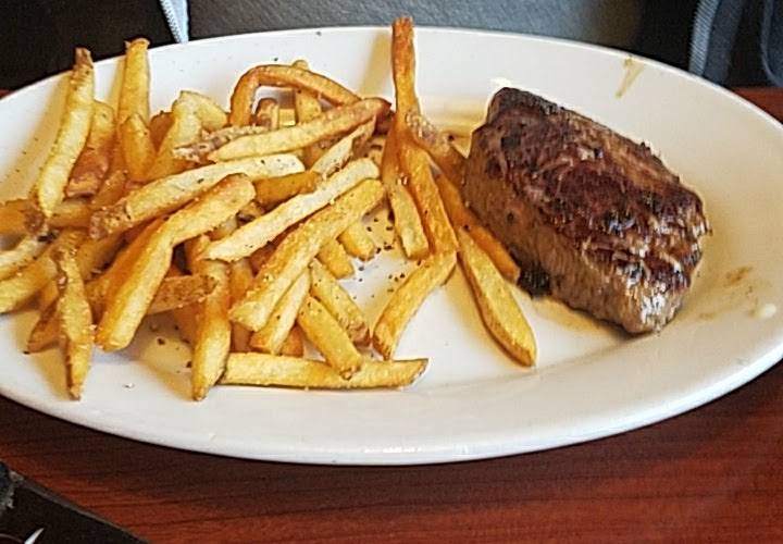 Ruby Tuesday | restaurant | 26774 Lorain Rd, North Olmsted, OH 44070, USA | 4407169499 OR +1 440-716-9499