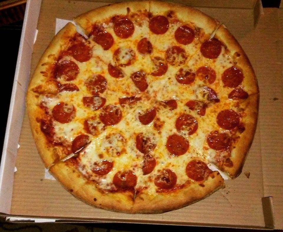 Angelinas Pizzeria | restaurant | 7790 W Cheyenne Ave, Las Vegas, NV 89129, USA | 7024633500 OR +1 702-463-3500