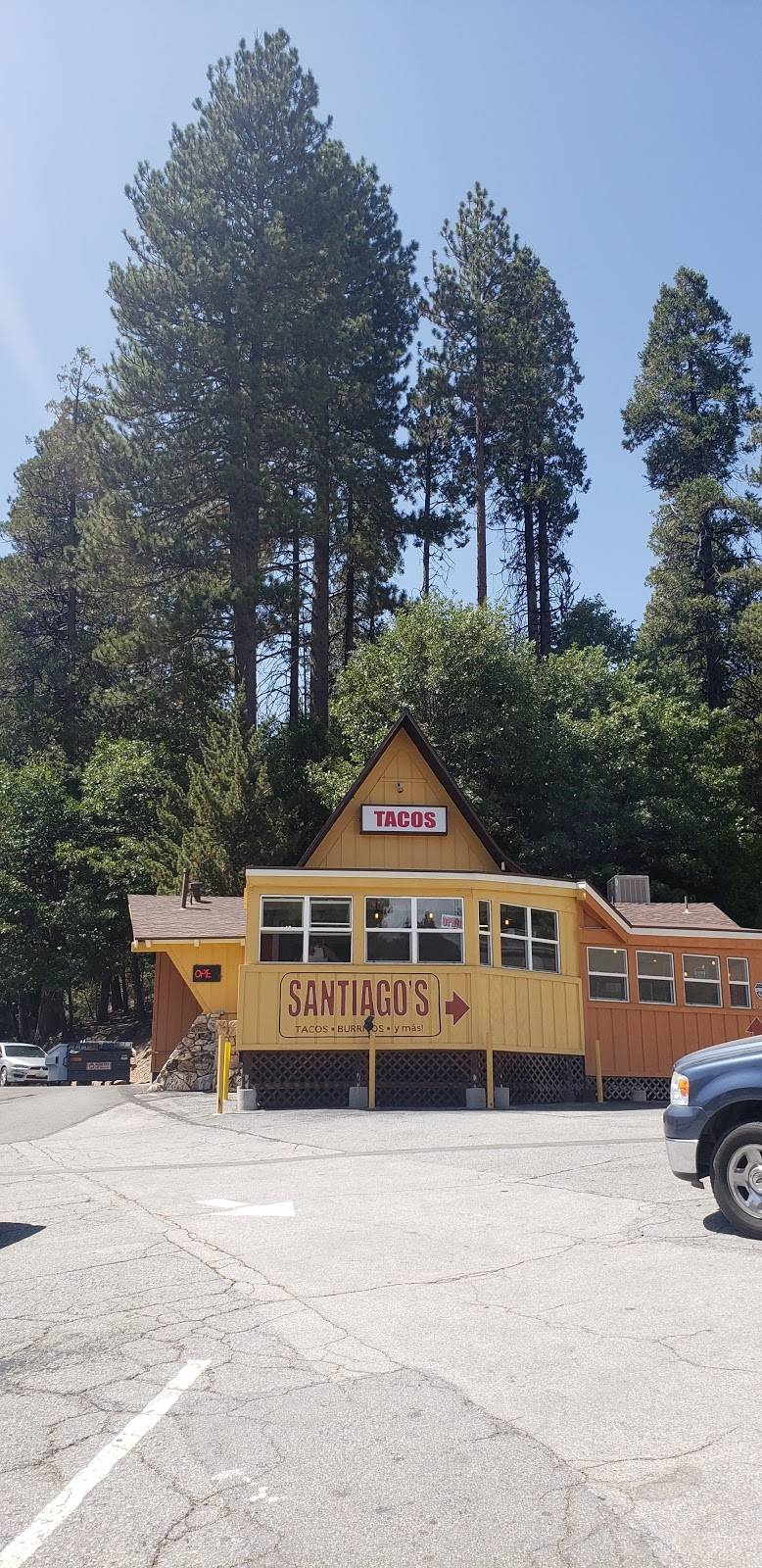 Bills Villager | restaurant | 27195 CA-189, Blue Jay, CA 92317, USA | 9093379069 OR +1 909-337-9069