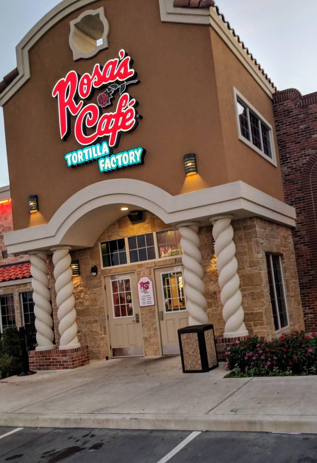Rosas Café & Tortilla Factory | restaurant | 509 W Slaughter Ln, Austin, TX 78748, USA | 5122921195 OR +1 512-292-1195