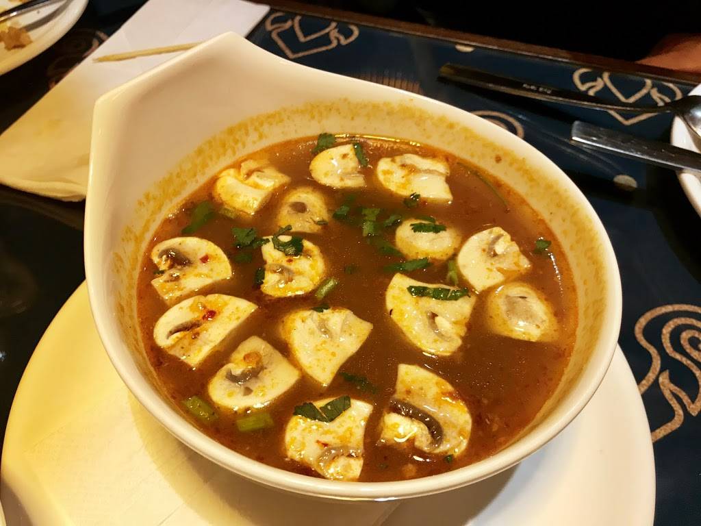 thairoomgrand | restaurant | 861 York Mills Rd #9, North York, ON M3B 1Y2, Canada | 4164447223 OR +1 416-444-7223