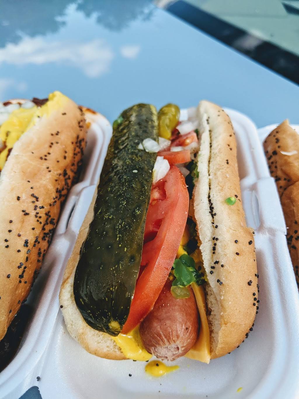 Hippos | restaurant | 1648 Rochester Rd, Troy, MI 48083, USA | 2485249778 OR +1 248-524-9778