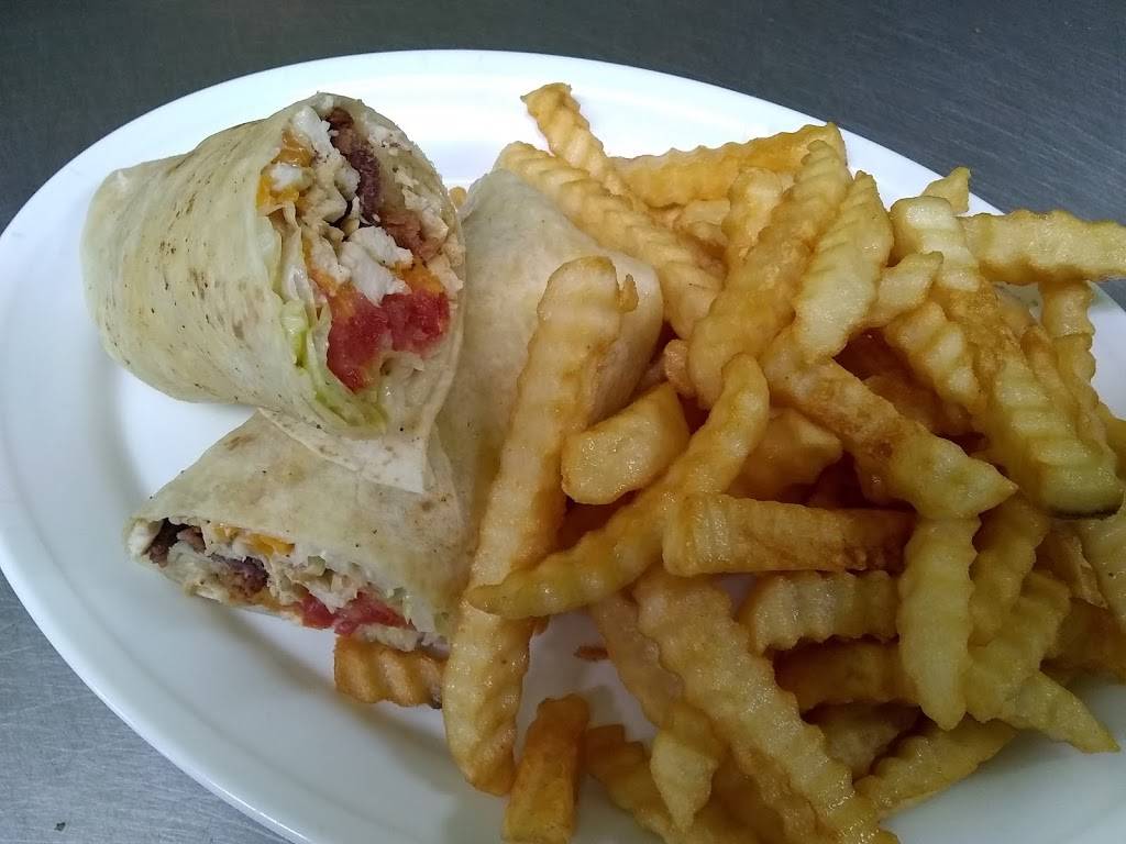 Russells Triangle Cafe | restaurant | 19911 MO-21, Caledonia, MO 63631, USA | 5737791239 OR +1 573-779-1239