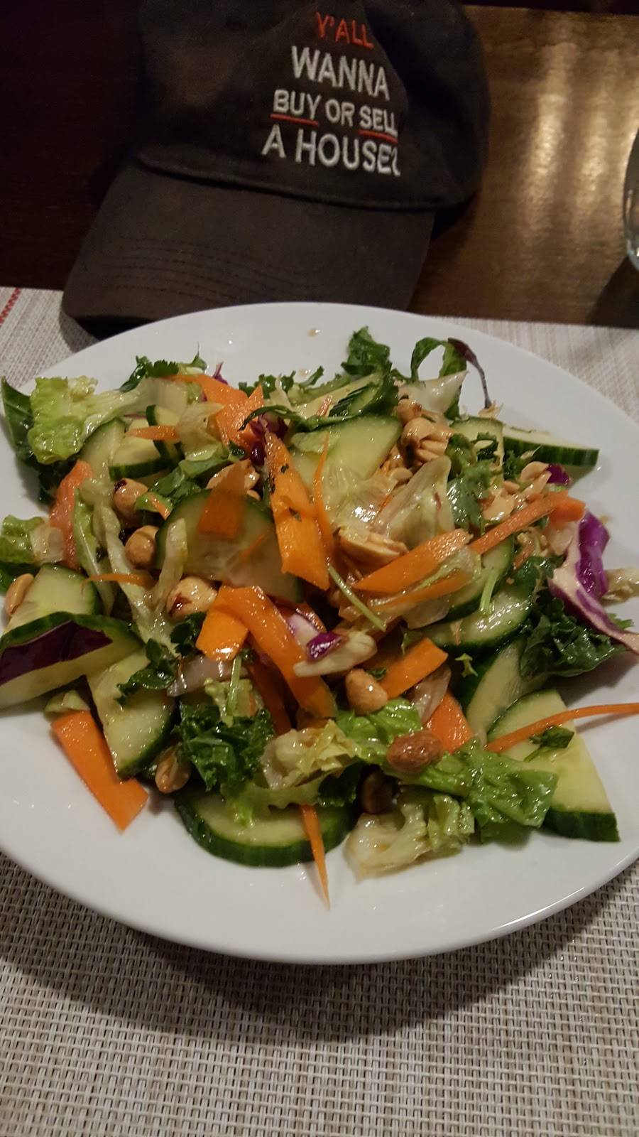 Starfish Restaurant & Bar | restaurant | 111L Central Park Ave, Pinehurst, NC 28374, USA | 9104202065 OR +1 910-420-2065