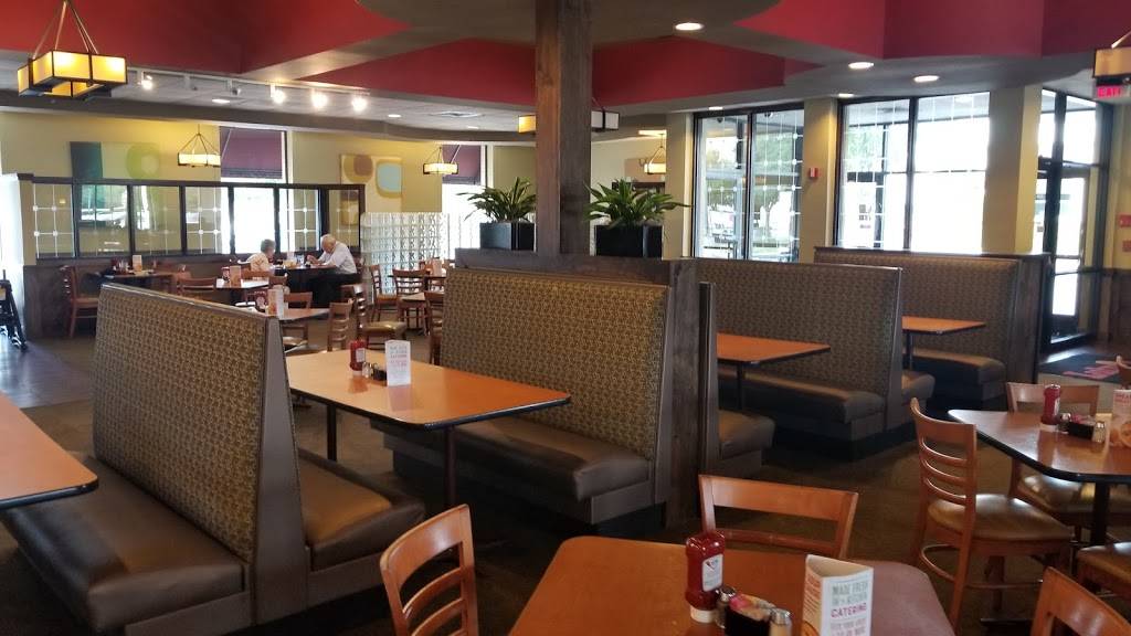 Lubys | restaurant | 8511 Tesoro Dr, San Antonio, TX 78217, USA | 2109303227 OR +1 210-930-3227