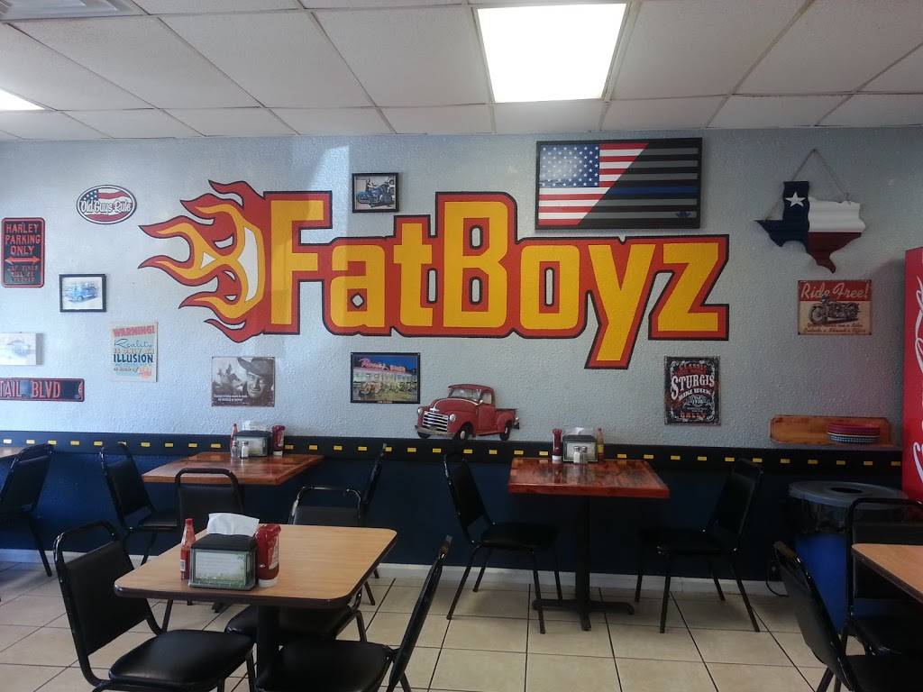 Fatboyz Sandwich Shop | restaurant | 610 TX-16, Bandera, TX 78003, USA | 8307963767 OR +1 830-796-3767
