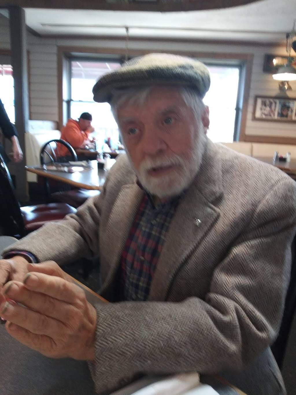 Madisons Cafe | restaurant | 3003 Madison Ave, Indianapolis, IN 46227, USA | 3174931416 OR +1 317-493-1416