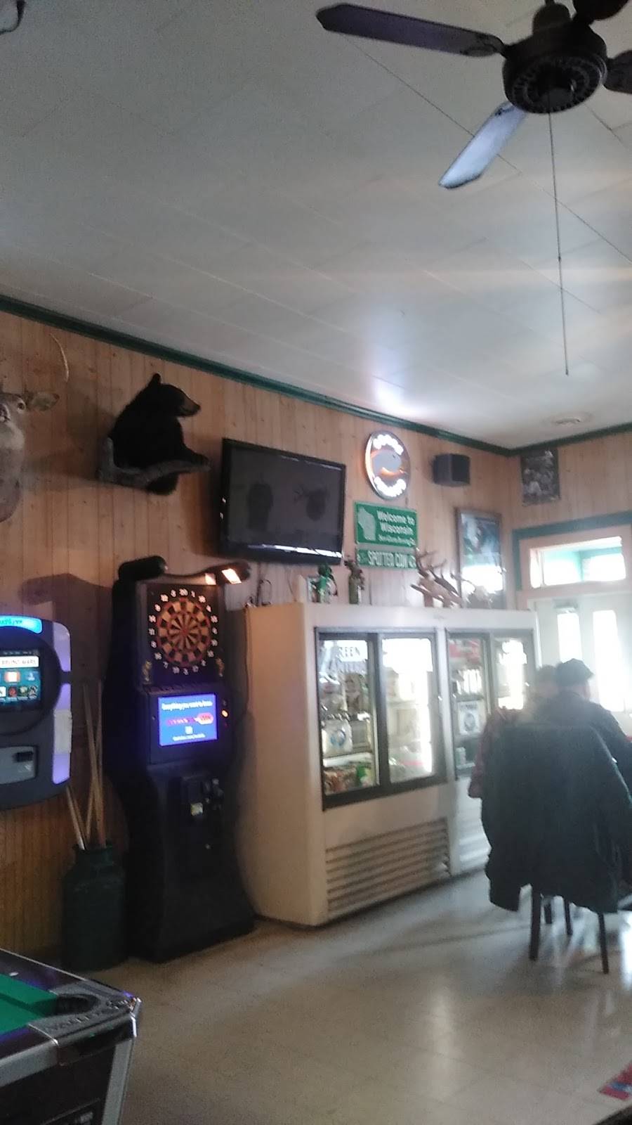 Green Lantern Tavern | restaurant | 231 W 7th St, Neillsville, WI 54456, USA | 7157433663 OR +1 715-743-3663