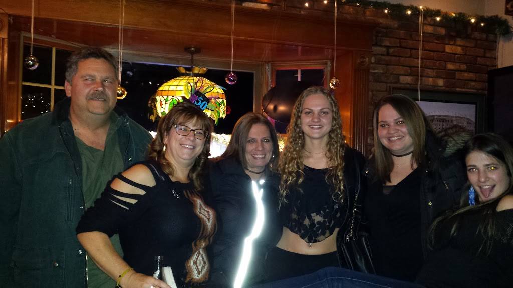 Clarkes | restaurant | 1275 Saw Mill River Rd, Yonkers, NY 10710, USA | 9143765995 OR +1 914-376-5995